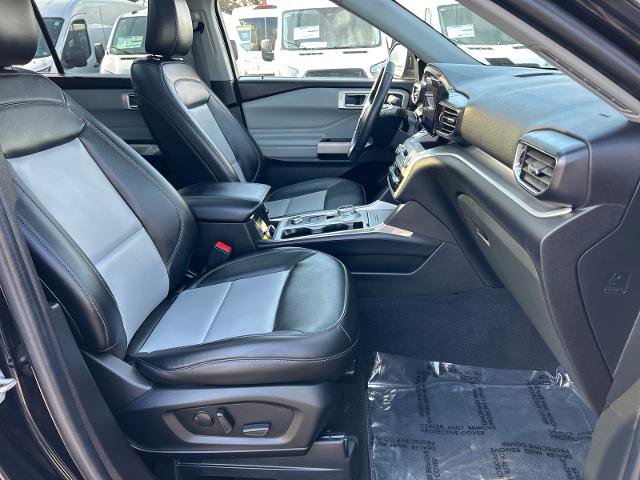 Certified 2022 Ford Explorer XLT w/ Equipment Group 202A image 21