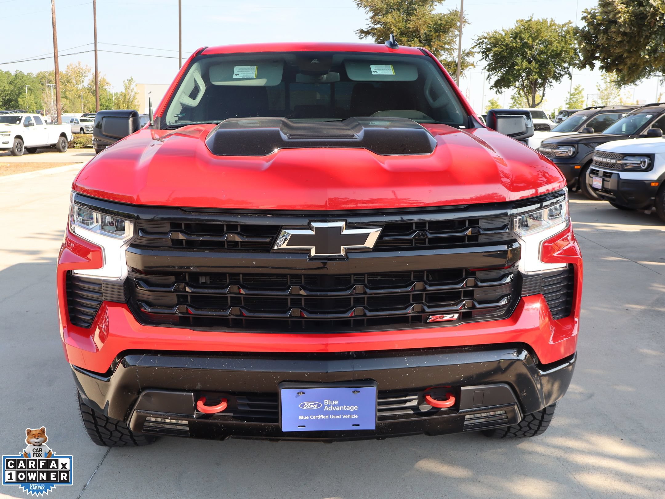 Used 2024 Chevrolet Silverado 1500 LT Trail Boss w/ Convenience Package II AWD/4WD image 10