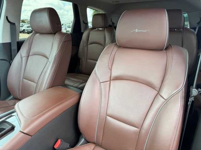Used 2021 Buick Enclave Avenir w/ Avenir Technology Package FWD image 13