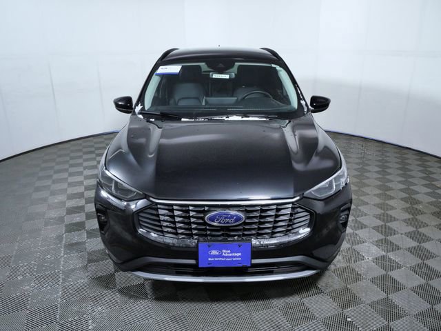Certified 2025 Ford Escape Platinum AWD/4WD image 6