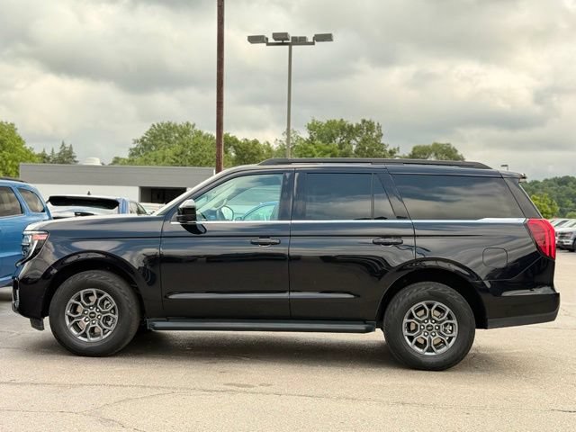 Certified 2025 Ford Expedition Active AWD/4WD image 40