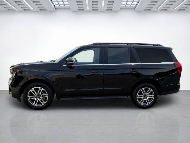 Certified 2025 Ford Expedition Active AWD/4WD image 7