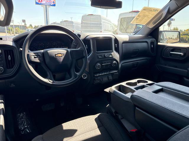 Used 2023 Chevrolet Silverado 1500 Custom w/ 2.7L Blackout Package AWD/4WD image 9