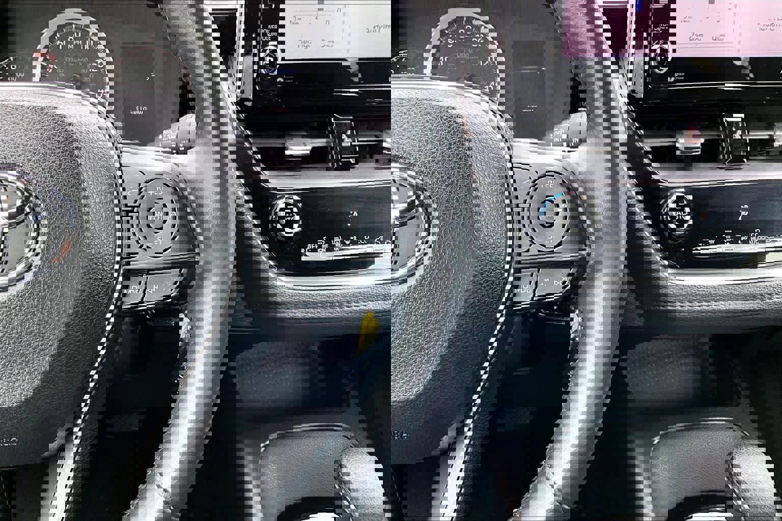 Used 2021 Toyota Corolla SE image 26