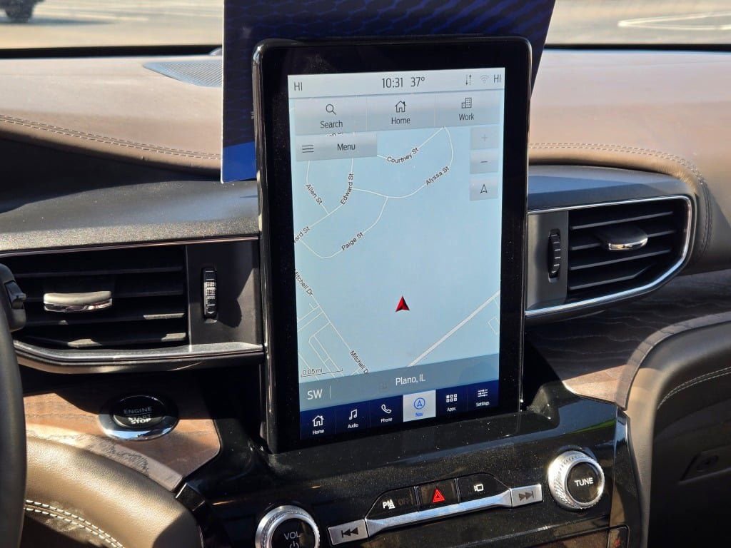 Certified 2023 Ford Explorer Platinum w/ Technology Package image 30