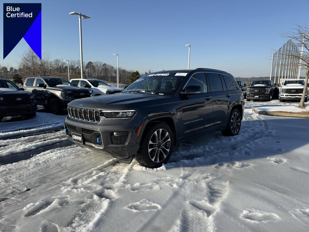 Used 2023 Jeep Grand Cherokee Overland w/ Advanced Protech Group III image 1