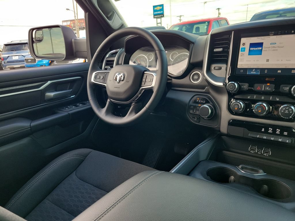 Used 2025 RAM 1500 Big Horn AWD/4WD image 13
