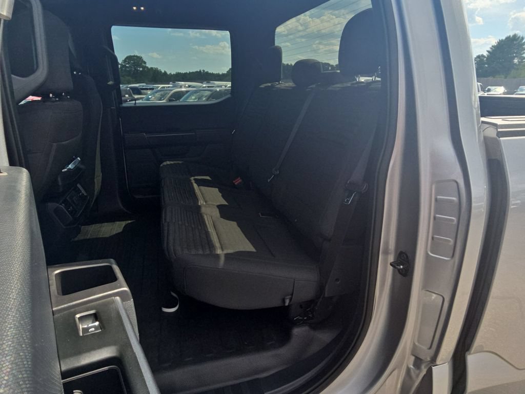 Certified 2022 Ford F150 XL w/ STX Appearance Package AWD/4WD image 4