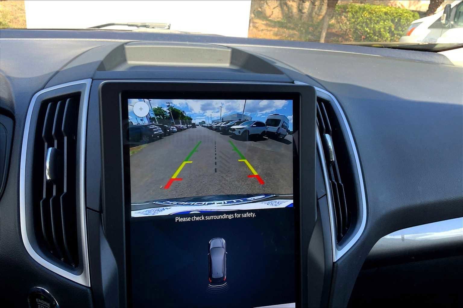 Certified 2022 Ford Edge SE w/ Black Appearance Package image 26