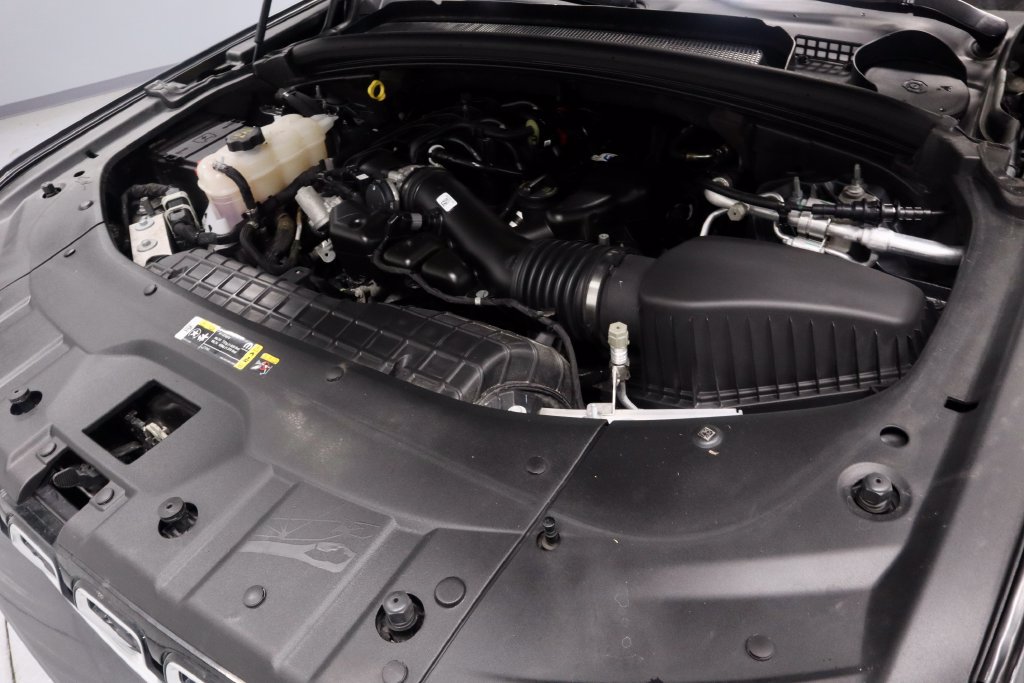 Used 2024 Jeep Grand Cherokee Limited AWD/4WD image 19