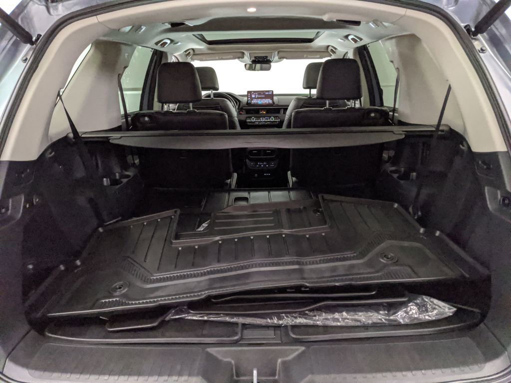 Used 2024 Honda Pilot Elite image 24