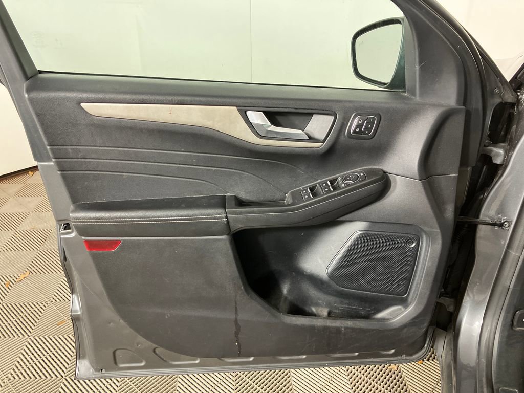 Certified 2021 Ford Escape SEL w/ Technology Package image 22