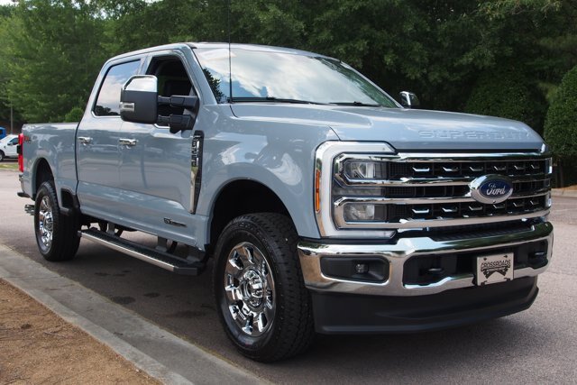 Certified 2026 Ford F250 Lariat w/ Chrome Package