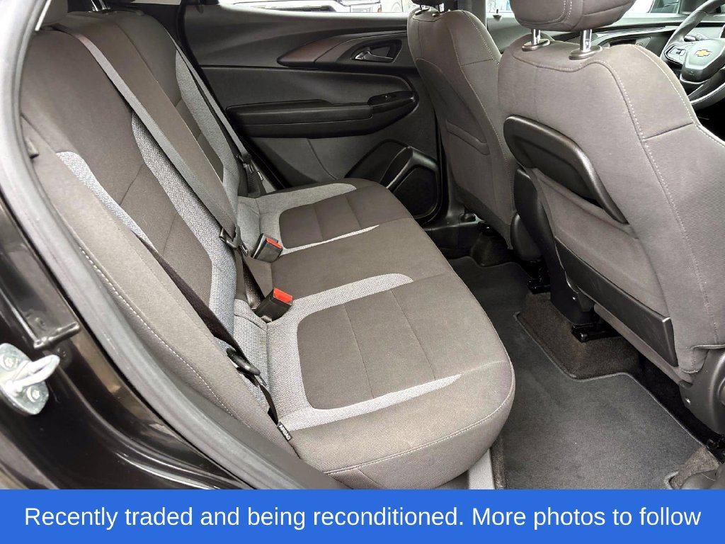 Used 2022 Chevrolet TrailBlazer LT FWD image 15