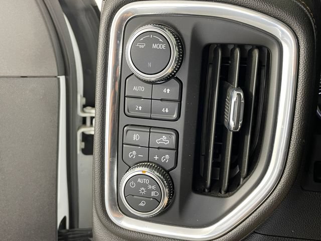 Used 2023 GMC Sierra 2500 AT4 w/ AT4 Premium Plus Package AWD/4WD image 10