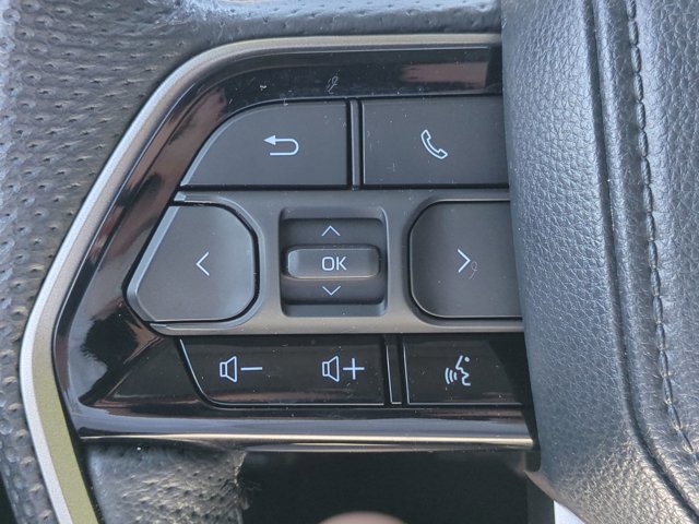 Used 2024 Toyota Tundra Limited AWD/4WD image 17