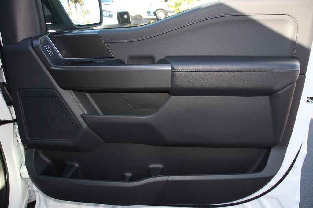 Certified 2024 Ford F150 XLT w/ XLT Black Appearance Package image 27