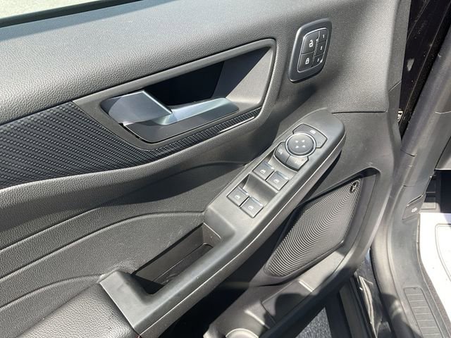 Certified 2025 Ford Escape ST-Line Elite w/ Premium Technology Package AWD/4WD image 14