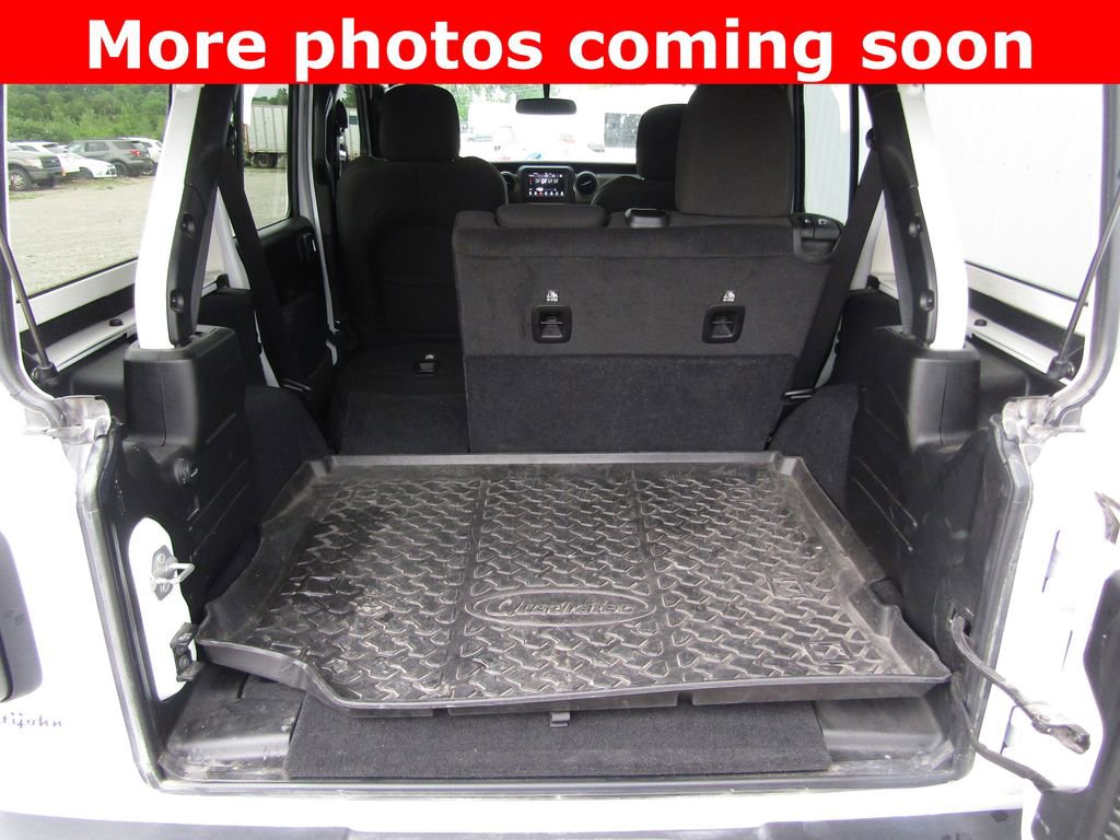 Used 2023 Jeep Wrangler Unlimited Sport AWD/4WD image 16