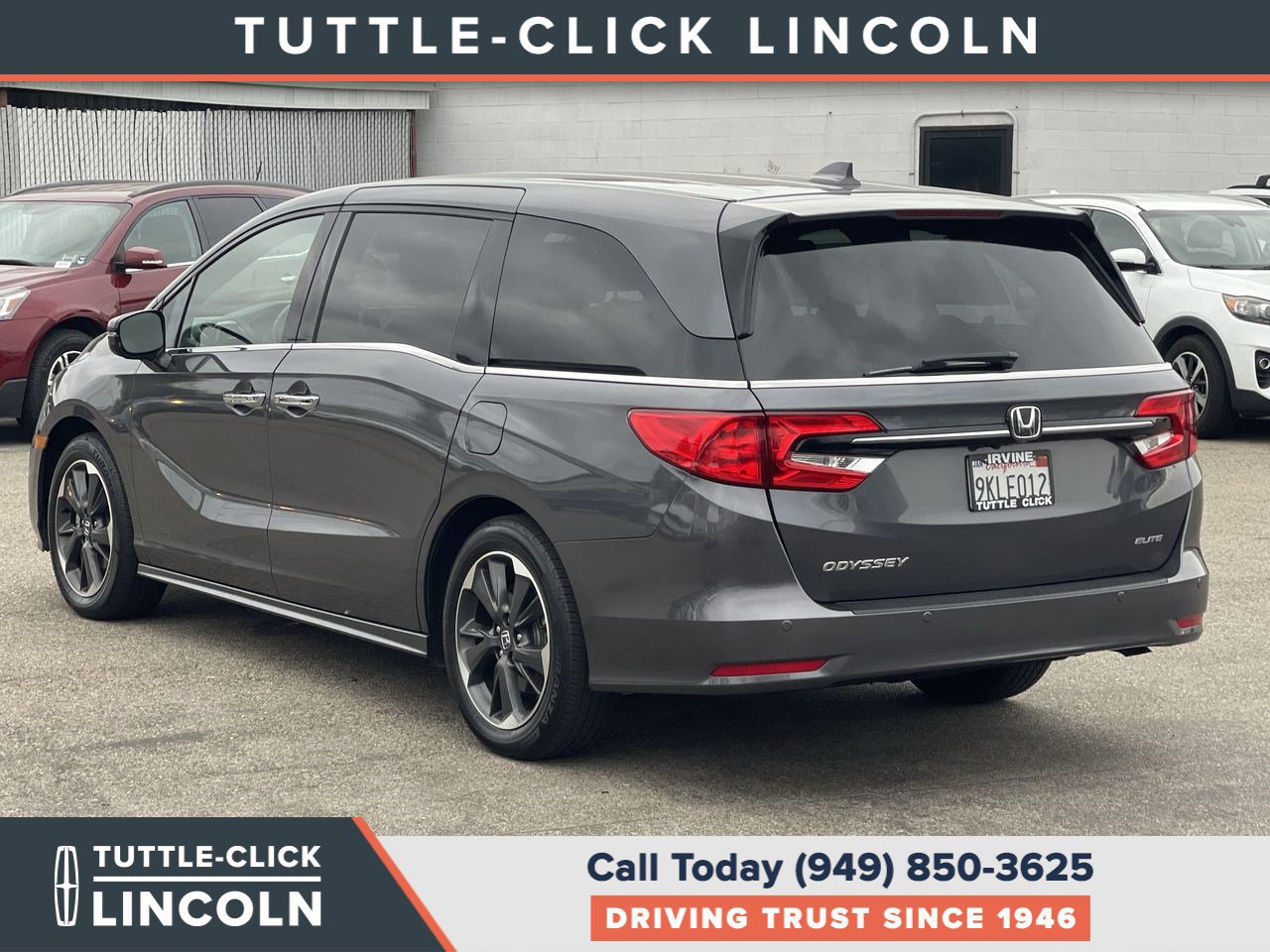 Used 2024 Honda Odyssey Elite image 2