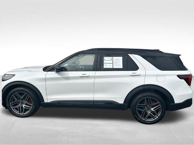 Certified 2025 Ford Explorer ST w/ Sun And Sound Package AWD/4WD image 4