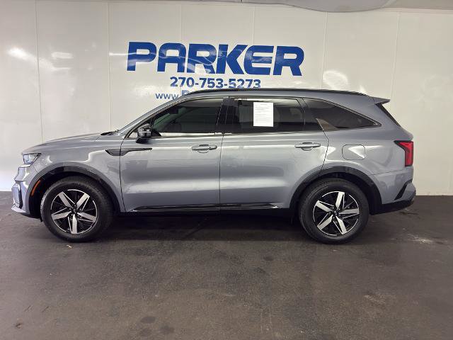 Used 2021 Kia Sorento S w/ Panoramic Sunroof Package FWD image 3