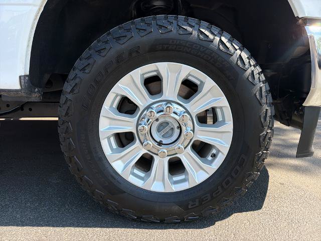 Certified 2020 Ford F250 XLT AWD/4WD image 5
