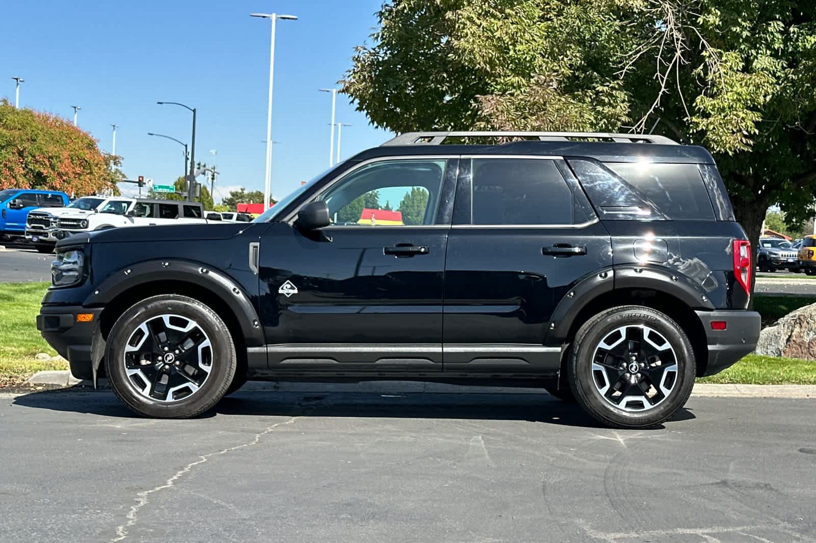 Certified 2022 Ford Bronco Sport Outer Banks w/ Tech Package AWD/4WD image 5