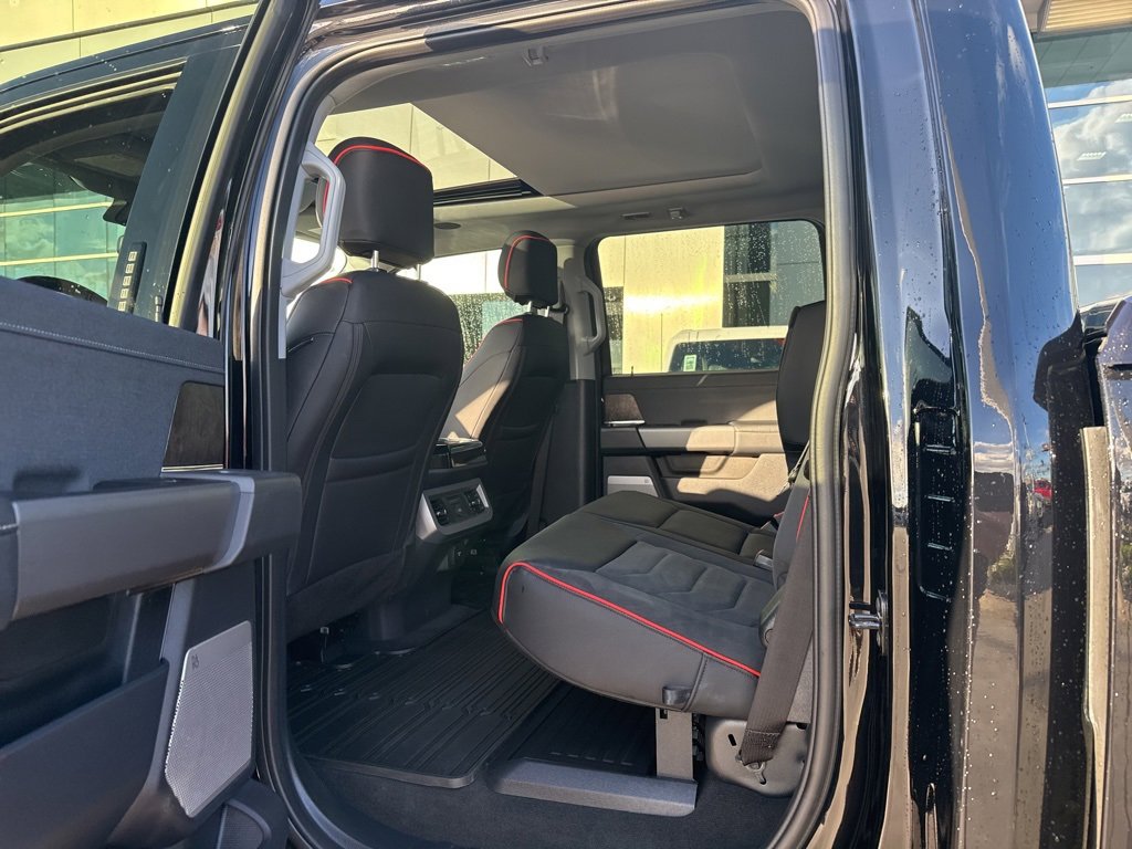 Certified 2026 Ford F250 Lariat w/ Lariat Ultimate Package image 22