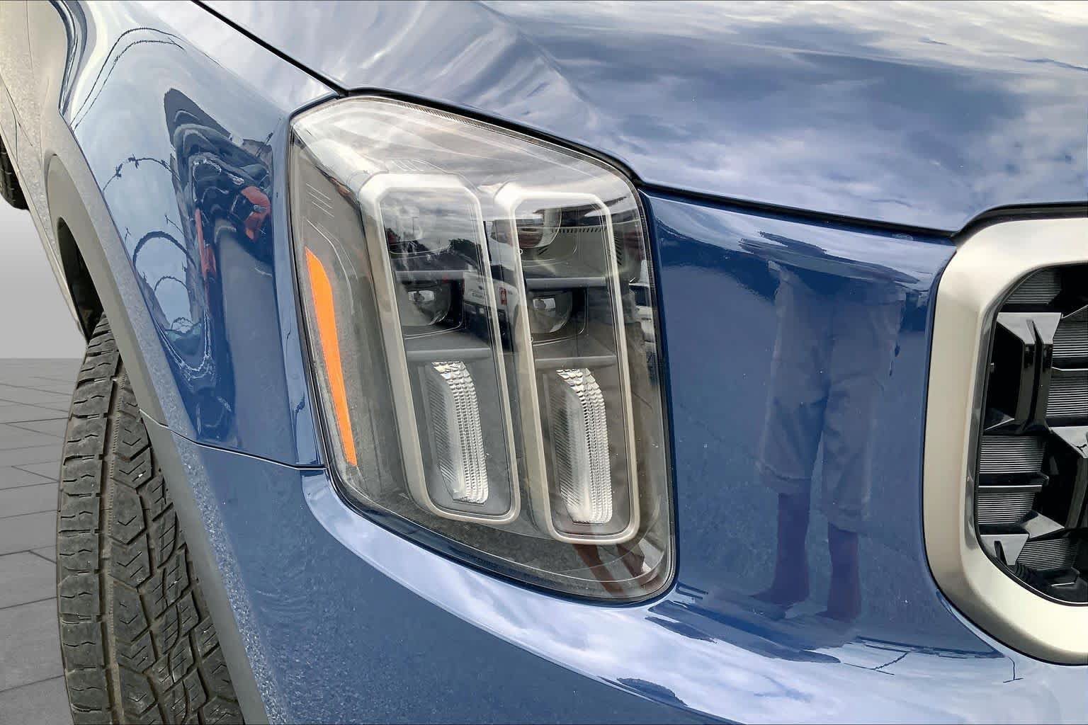 Used 2023 Kia Telluride SX Prestige X-Pro AWD/4WD image 26