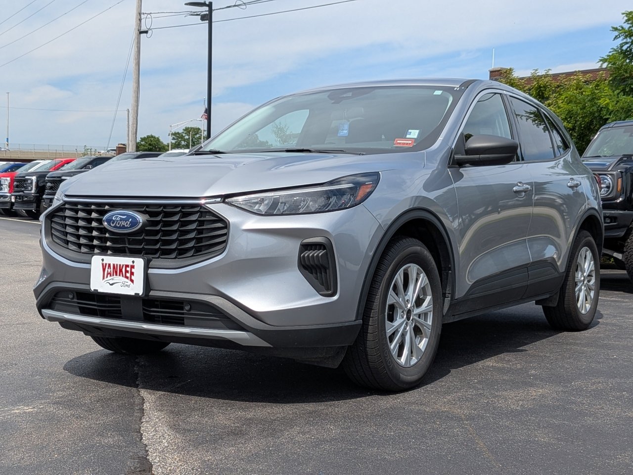 Certified 2023 Ford Escape Active w/ Tech Pack #1 AWD/4WD image 8