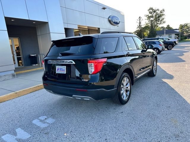 Certified 2022 Ford Explorer XLT w/ Equipment Group 202A AWD/4WD image 23