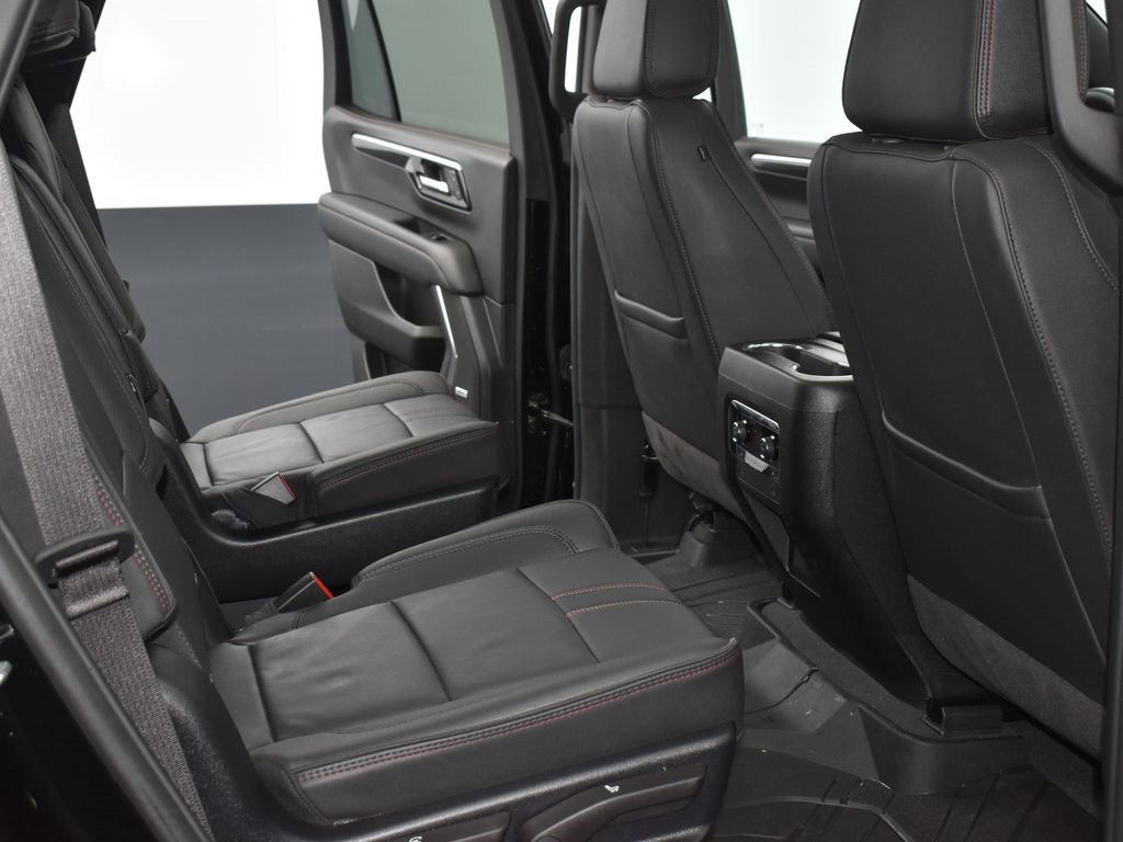 Used 2025 Chevrolet Tahoe RST w/ Comfort Package image 11