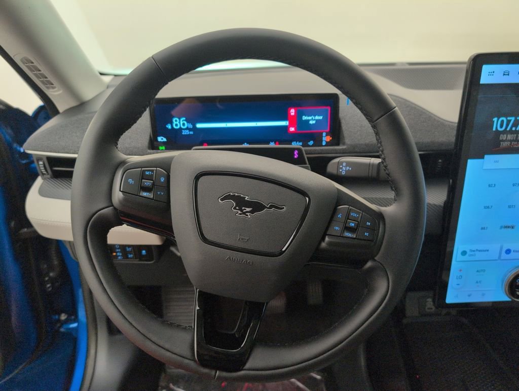 Certified 2025 Ford Mustang Mach-E Premium image 40