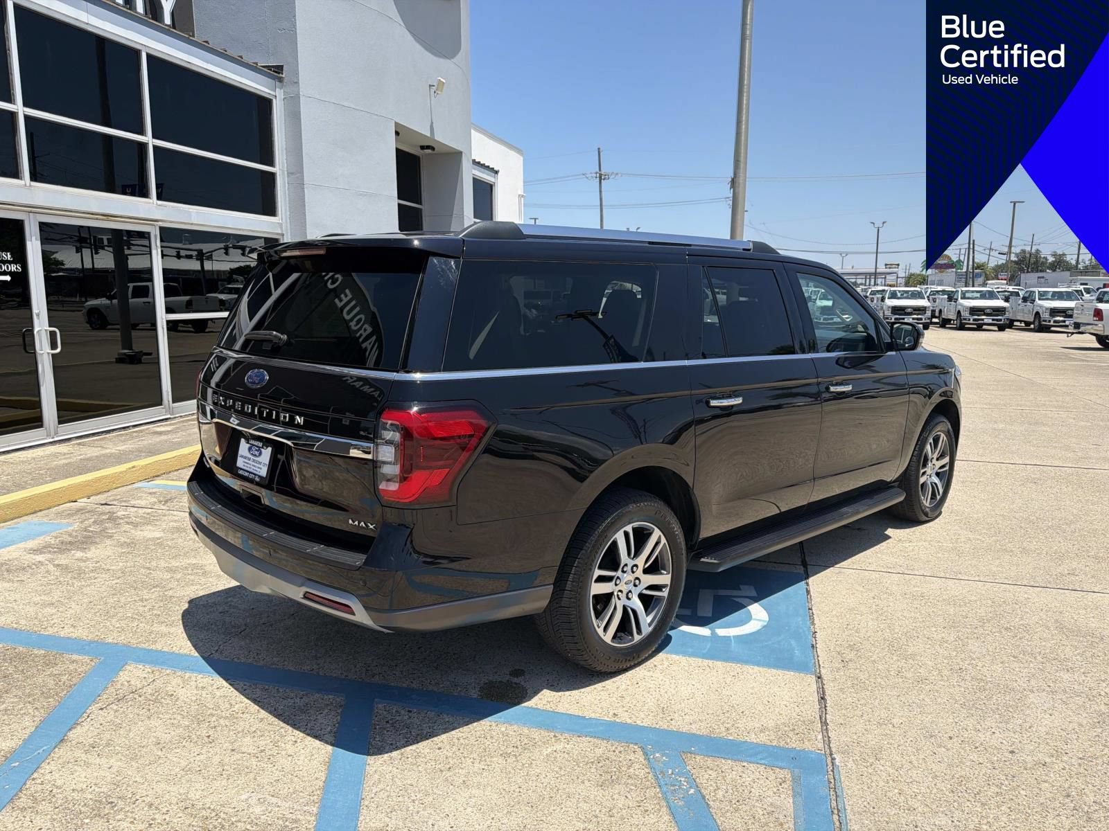 Certified 2024 Ford Expedition Max Limited AWD/4WD image 11