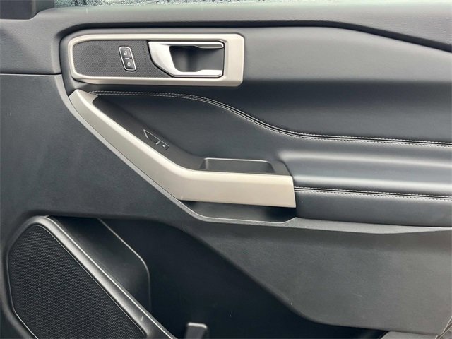 Certified 2023 Ford Explorer XLT w/ Equipment Group 202A image 24