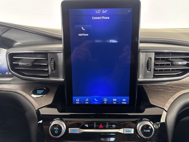 Certified 2023 Ford Explorer Platinum w/ Technology Package AWD/4WD image 16
