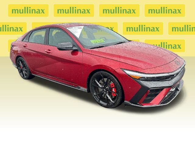 Used 2025 Hyundai Elantra N FWD image 1