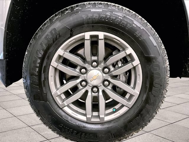 Used 2024 Chevrolet Colorado LT w/ LT Convenience Package AWD/4WD image 8