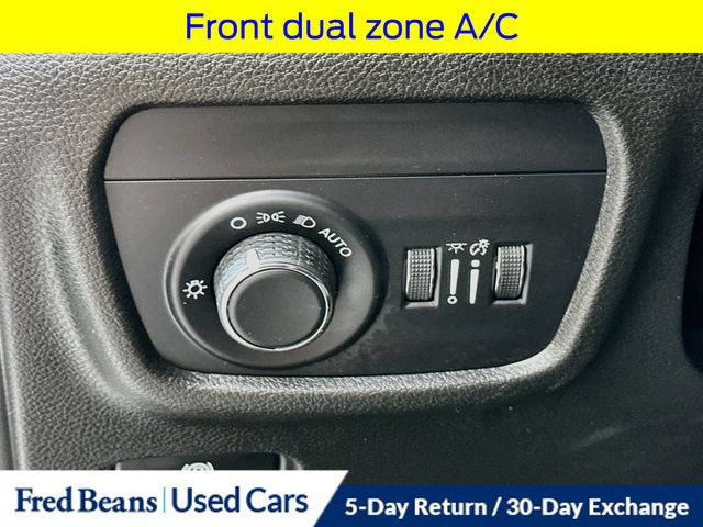 Used 2024 Jeep Grand Cherokee L Laredo AWD/4WD image 12