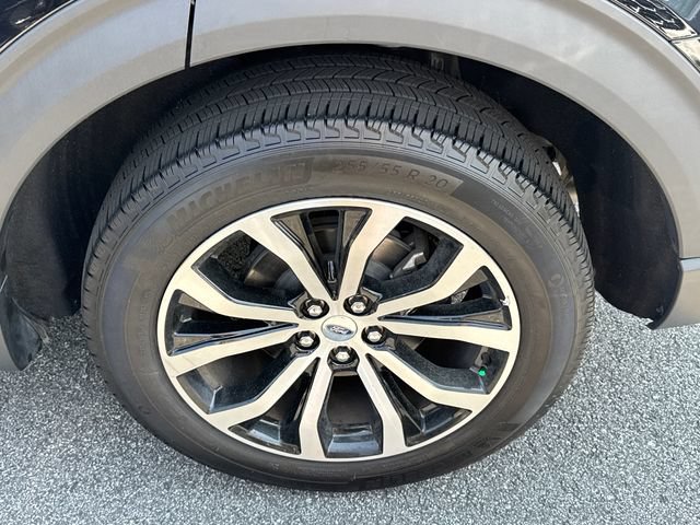 Certified 2025 Ford Explorer ST-Line AWD/4WD image 22