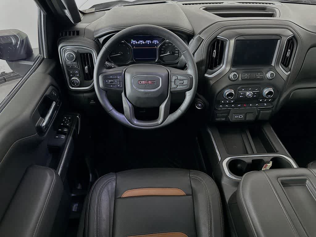 Used 2020 GMC Sierra 1500 AT4 w/ Technology Package AWD/4WD image 10