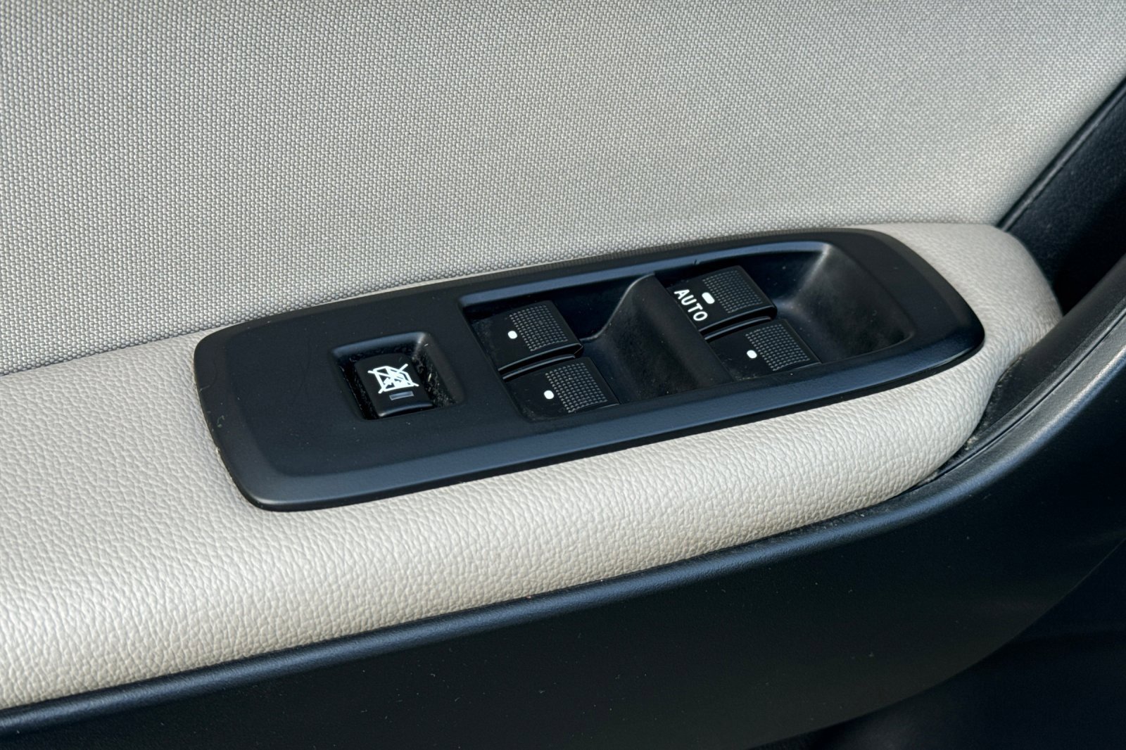 Certified 2019 Ford Ranger XLT w/ Equipment Group 302A Luxury image 12