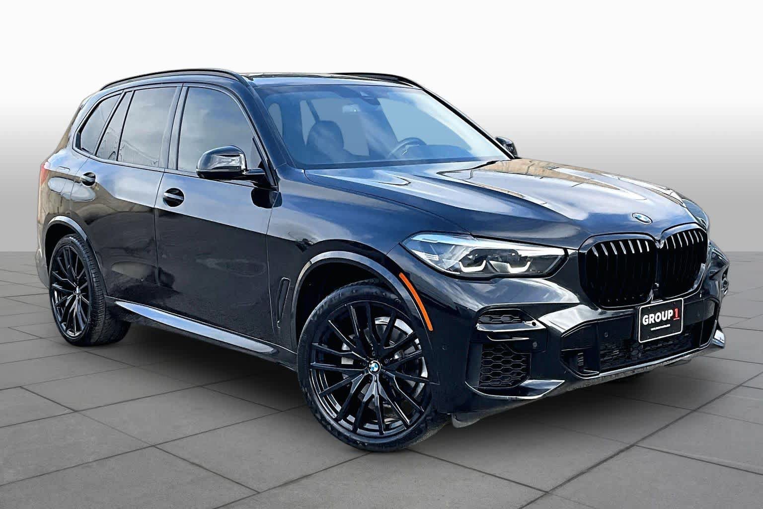 Used 2023 BMW X5 sDrive40i w/ M Sport Package RWD image 3
