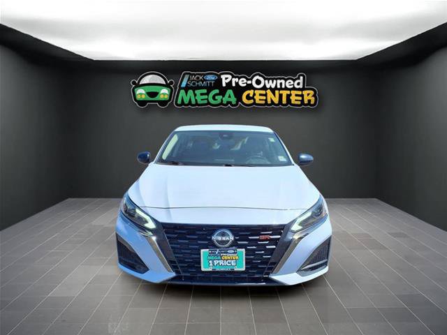 Used 2024 Nissan Altima 2.5 SR FWD image 26