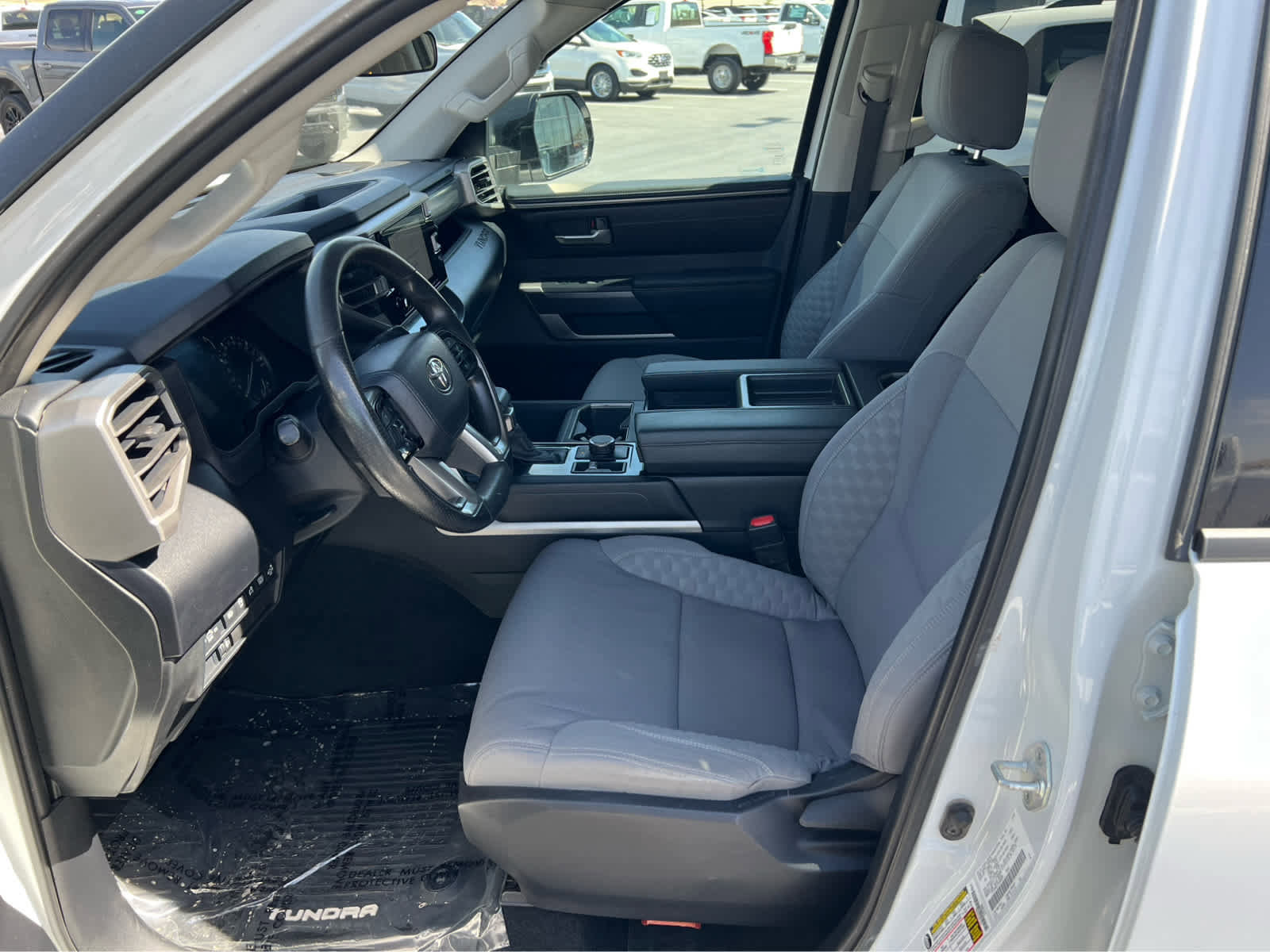 Used 2022 Toyota Tundra SR5 w/ SR5 Convenience Package image 28