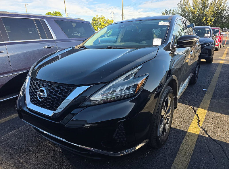 Used 2020 Nissan Murano S w/ Technology Package FWD image 3