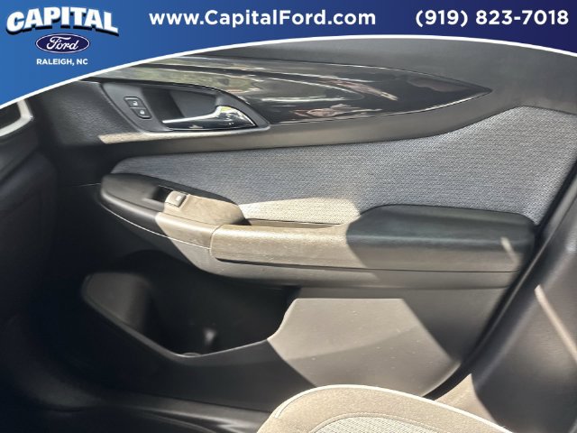 Used 2025 Chevrolet TrailBlazer LT w/ Convenience Package AWD/4WD image 28