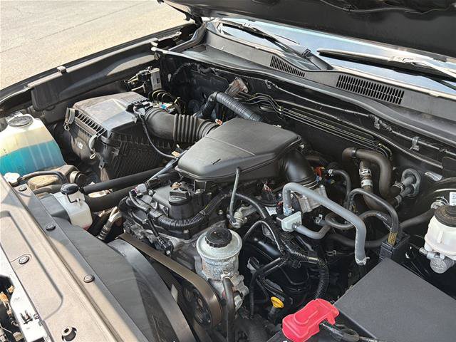 Used 2019 Toyota Tacoma SR AWD/4WD image 10