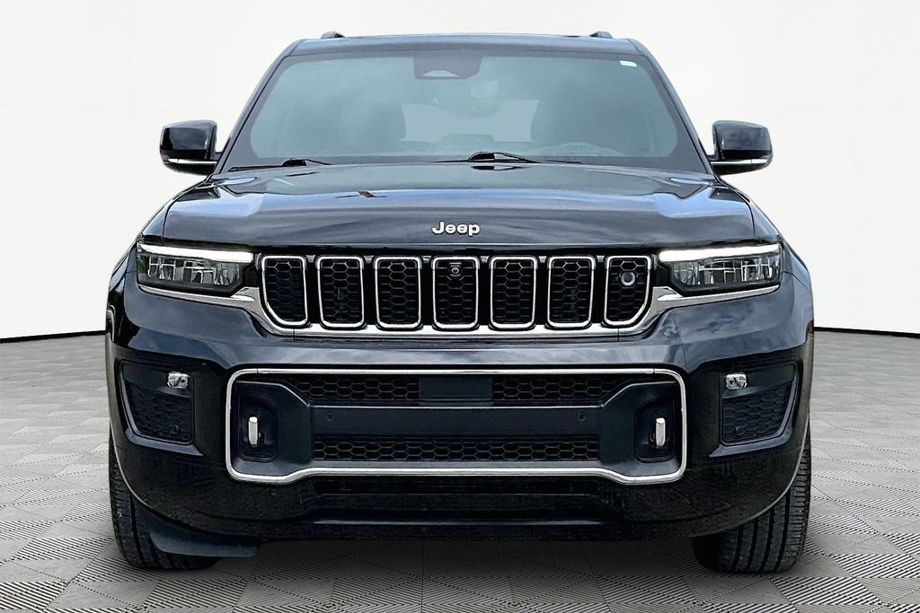 Used 2024 Jeep Grand Cherokee Overland w/ Adv Protech Group III AWD/4WD image 3